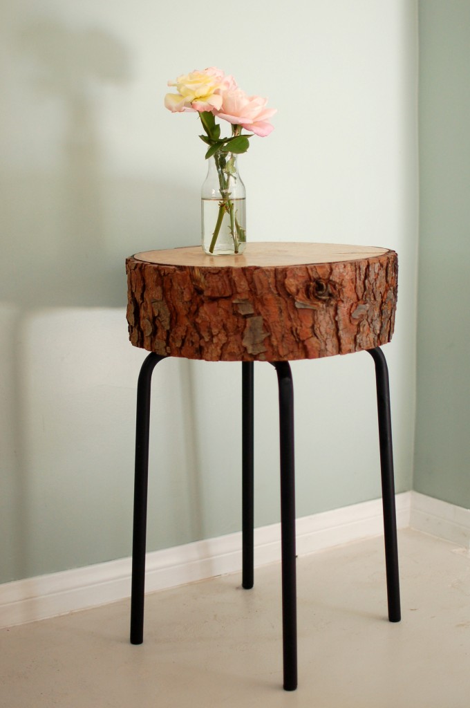 DIY Wood Slice Table