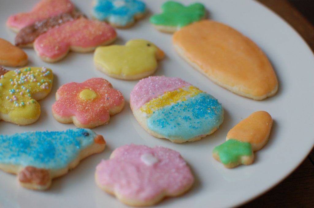 Iced Easter cookies