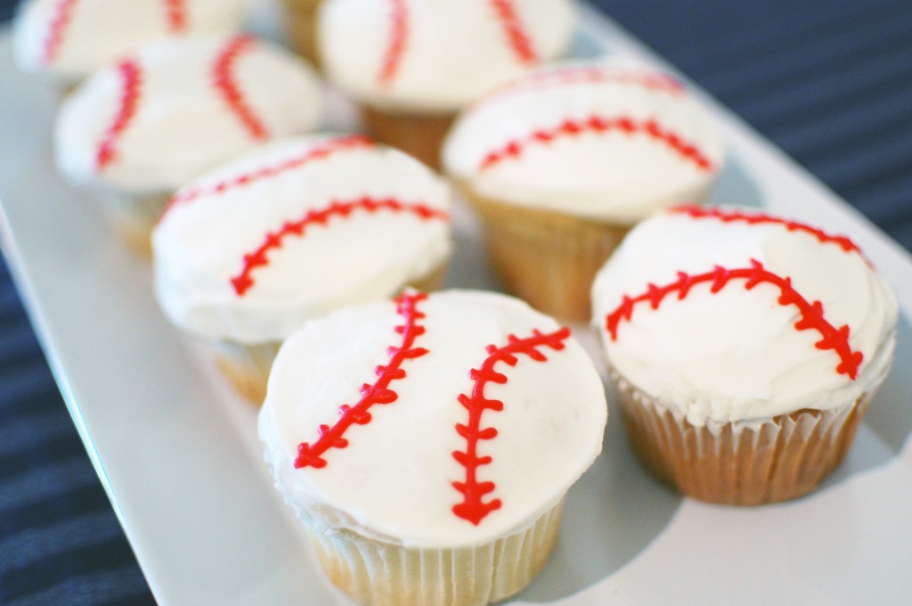 Baseball cupcakes