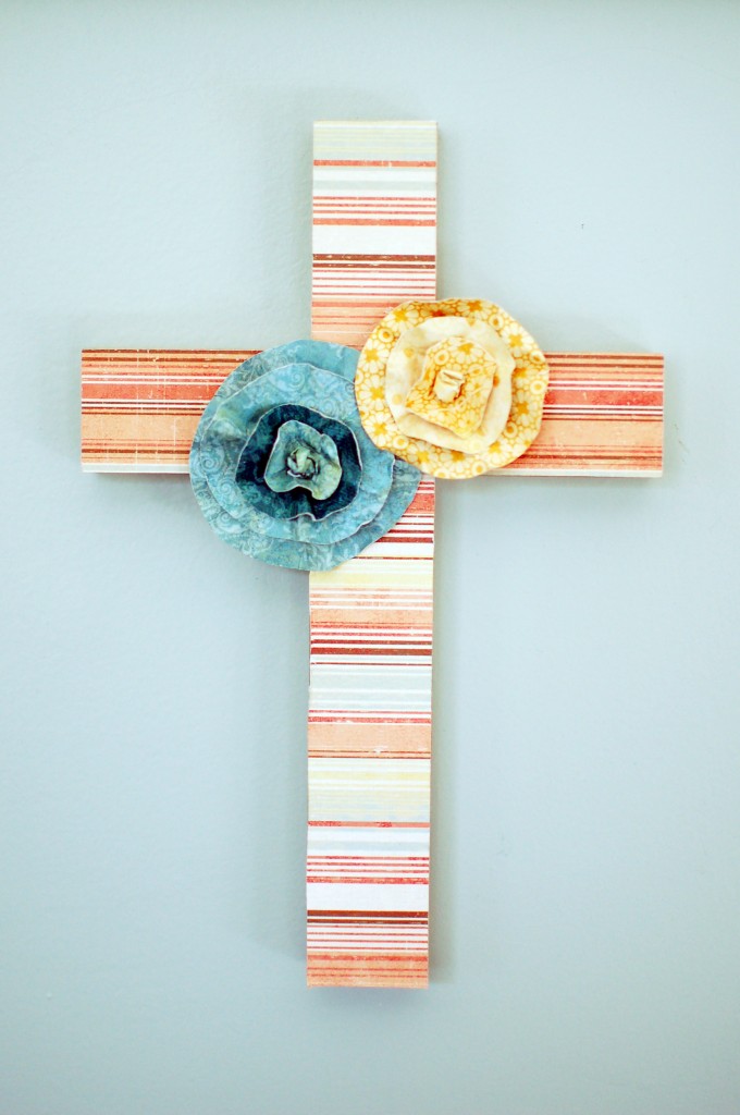 Decorated wall cross