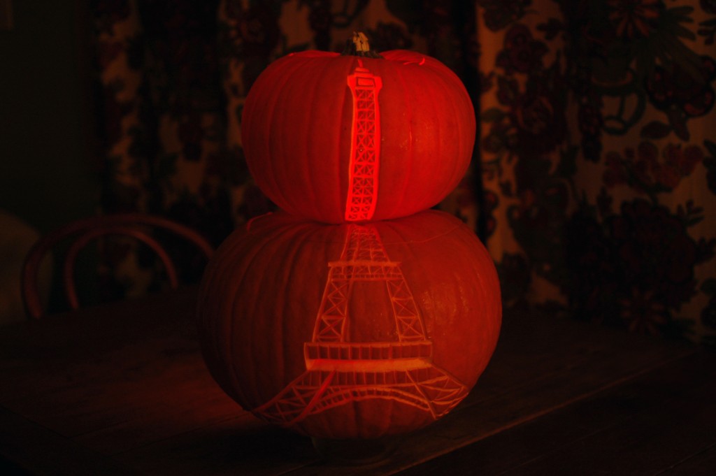 eiffel-tower-pumpkin-stencil