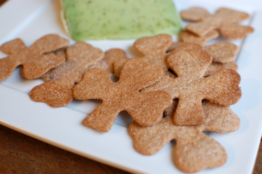 Shamrock crackers