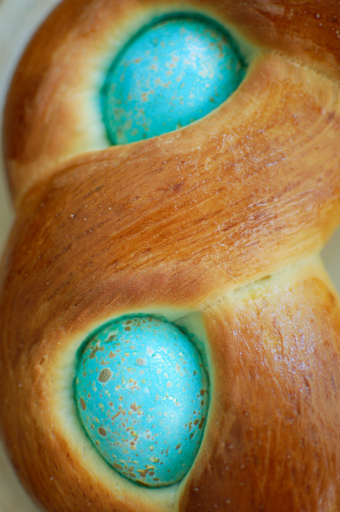 Easter egg bread wreath